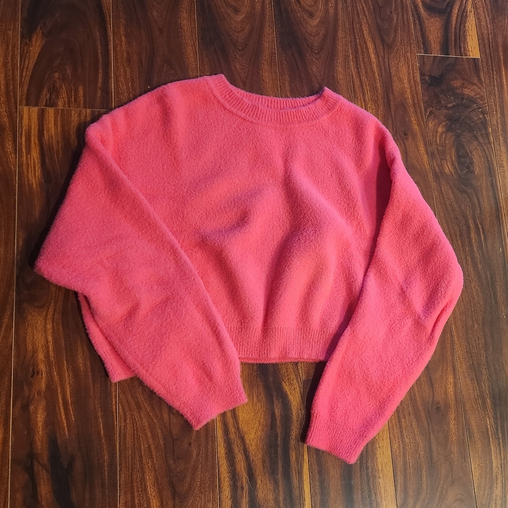 ZARA Crop Sweater L